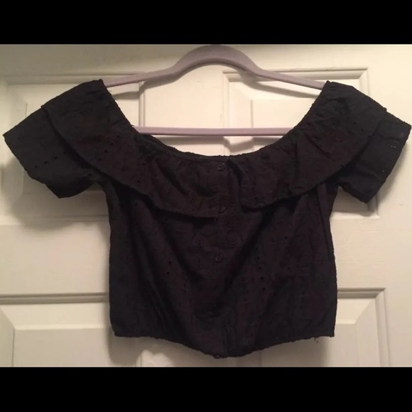 ❗️S,M,&L Heart & hips black crop top - Picture 9 of 12